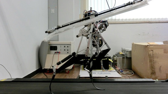'Faster than Usain Bolt': Prehistoric carnivore inspires two-legged sprinter robot (VIDEO)