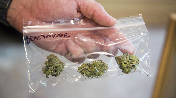 DEA blackmailed doctors with ties to medical marijuana – reports