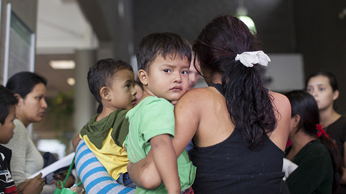 Outrage in Arizona: US dumps hundreds of illegal migrant kids in AZ warehouses