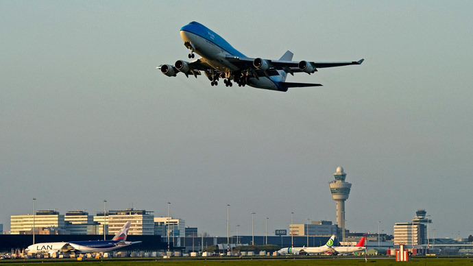 Greenpeace executive to stop flying to work after public uproar