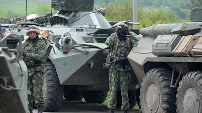 Ukrainian troops outside the town of Andreyevskoe near Slaviyansk, Donetsk Region (RIA Novosti/Mikhail Voskresenskiy)