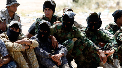 ​1,000-strong Syrian rebel brigade defects to Islamic State - report
