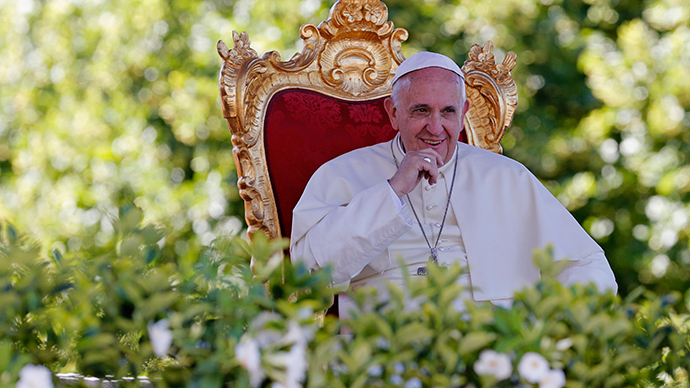 Excommunication breakdown: Religious parades banned over mafia boss holy march