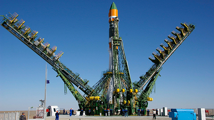 Russian gecko satellite unresponsive in transit orbit