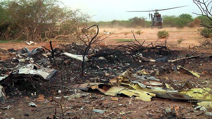 10 people from same French family die in AH5017 crash
