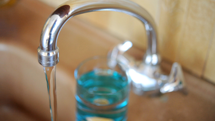 State of emergency in Ohio as over 400,000 warned to not drink toxic tap water