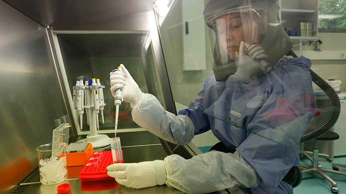 Possible carrier of Ebola virus being monitored in Wales — RT UK