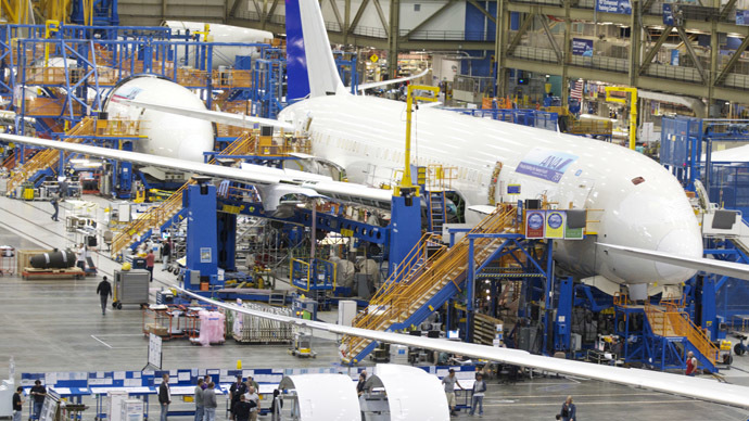 Dobrolet makes 16 plane deal with Boeing