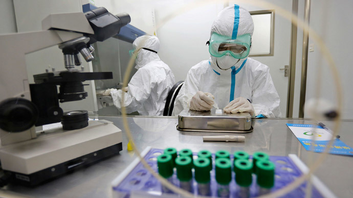 Spanish priest becomes first man to die of Ebola in Europe