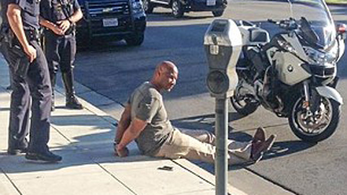 Black TV producer on way to Emmys party mistaken for bank robber, handcuffed, held for six hours