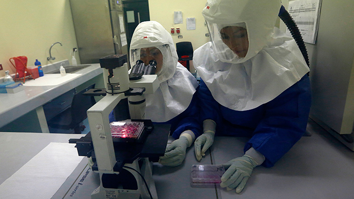 ‘All hands on deck’: US pushes ahead with Ebola vaccine trials on humans