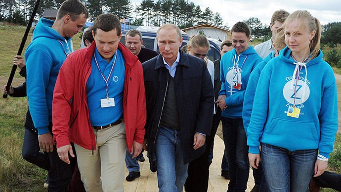 Putin likens part of independent opposition to Bolsheviks, branding them as traitors