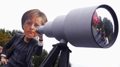 Merkel's diamond: 'Chancellor's trademark' hand gesture ...