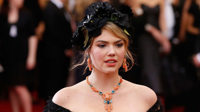 FBI takes over investigation of nude celebrity photos leak