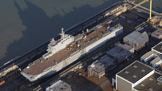 ‘Outraged’ French union urges Hollande to honor Mistral