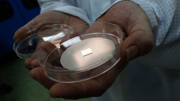 Fuel from thin air? Graphene breakthrough may lead to green car revolution