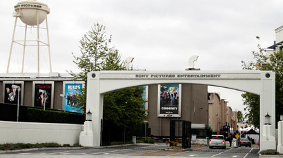 ​Hackers threaten 'Christmas gift' for Sony, release more data