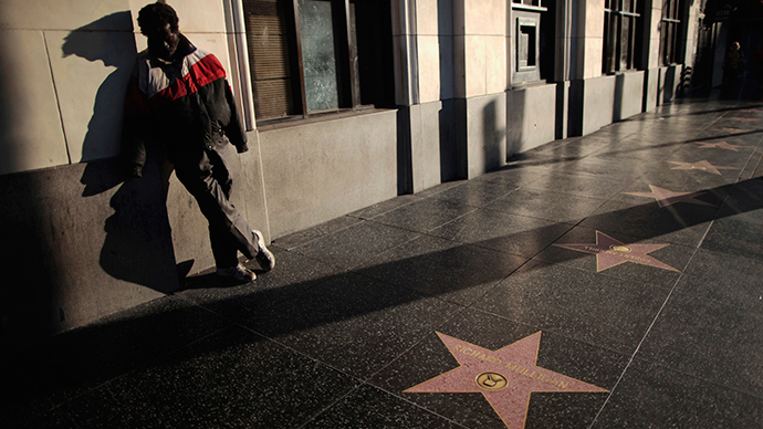 America’s wealthiest families smash income ceiling, middle-class left far behind