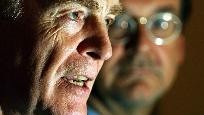 Ex-Formula 1 boss sues Google over group sex pics