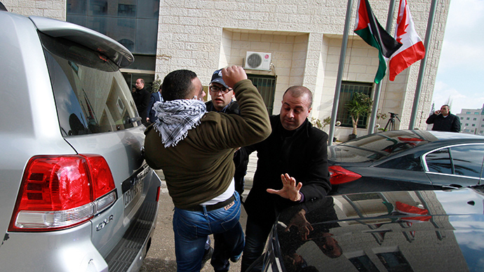 Canada’s foreign minister attacked by crowd of egg-throwers in West Bank