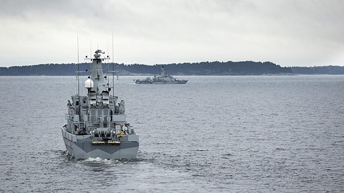 Sweden suspects up to 4 subs violated its waters – report