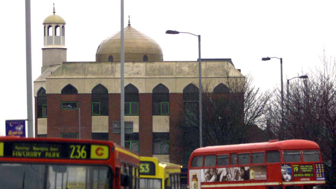 UK mosques open day aims to ease ‘tensions around terrorism’