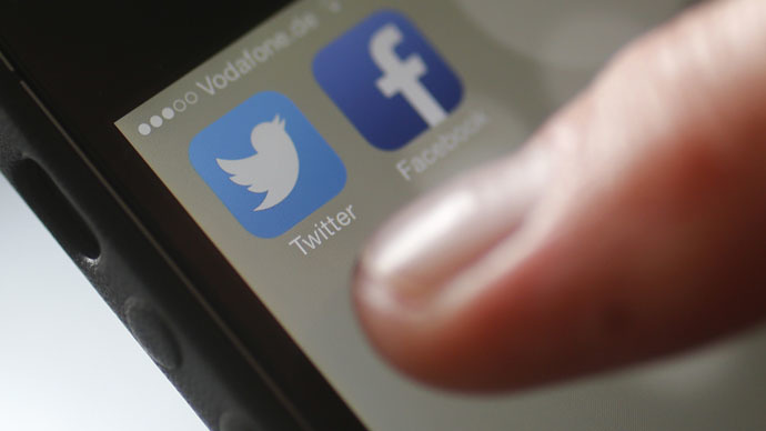 NSFW? You bet! 70% of workers check social media during meetings