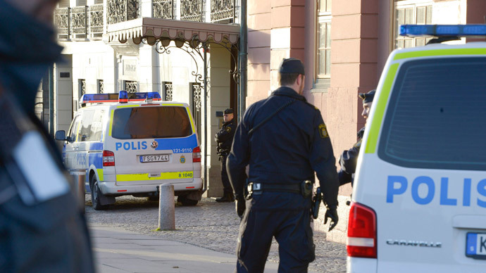 21 or IS? Swedish woman’s birthday balloons mistaken for Islamic State initials