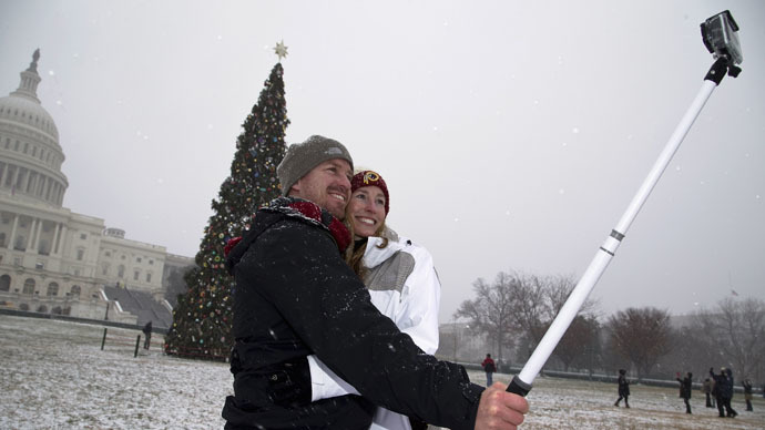 Sticking point: Smithsonian bans selfie sticks for 'safety of visitors & collections'