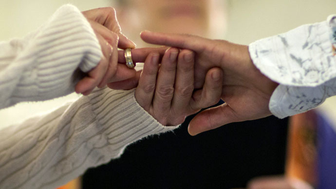 Alabama county halts all marriages over same-sex ruling