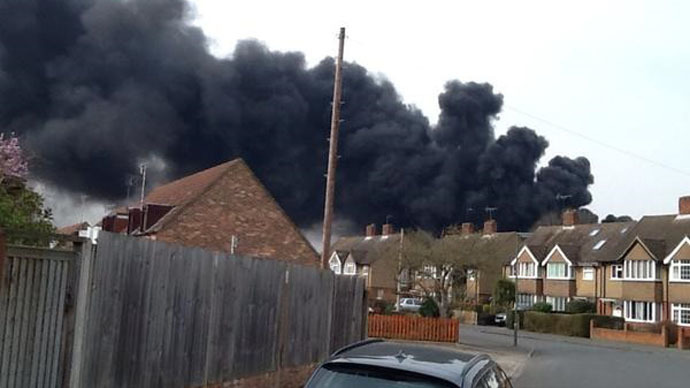 Huge fire at school near London, residents report explosion