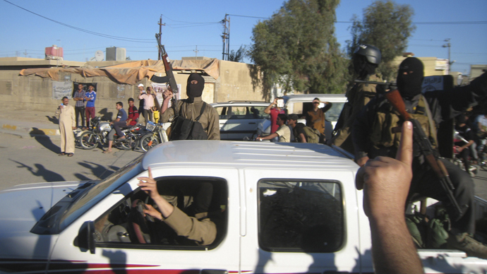 Al-Qaeda militants capture military base in southeast Yemen