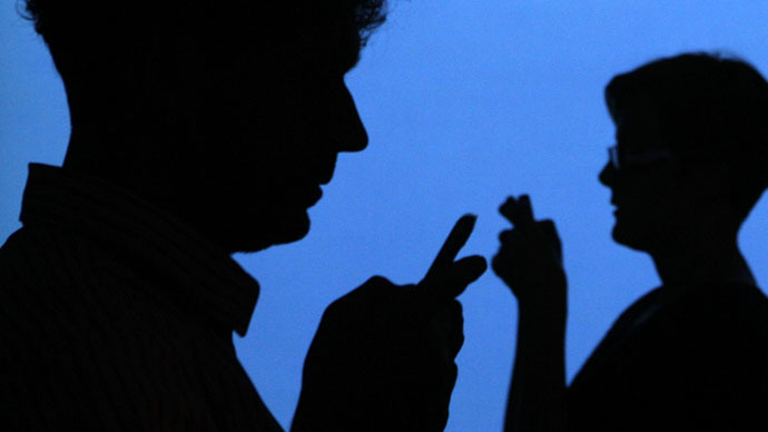 Judge says NYC woman can file for divorce over Facebook
