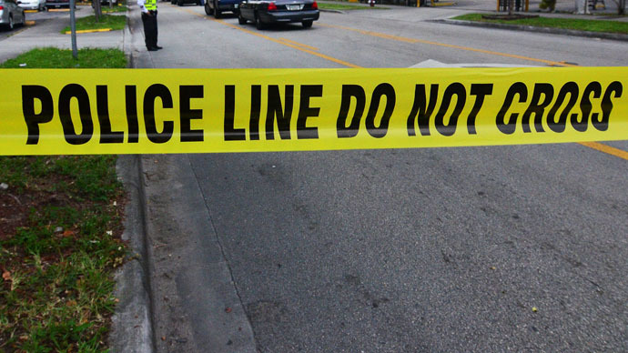 Police shoot teenager in the back, witnesses contradict report he was armed