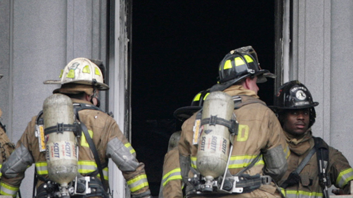 3-alarm fire destroys 2 firetrucks, clouds skies over Washington, DC (PHOTO, VIDEO)