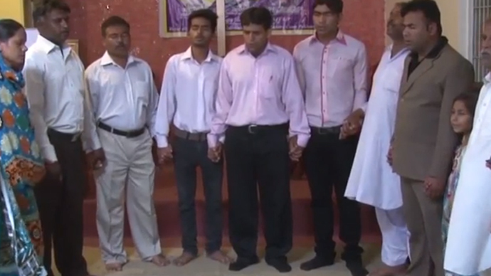 ‘Christ be with UKIP’: Christians in Pakistan pray for a Farage election victory (VIDEO)