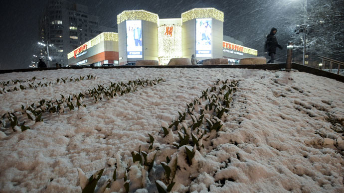 Freak April blizzard takes Moscow by surprise (PHOTOS)