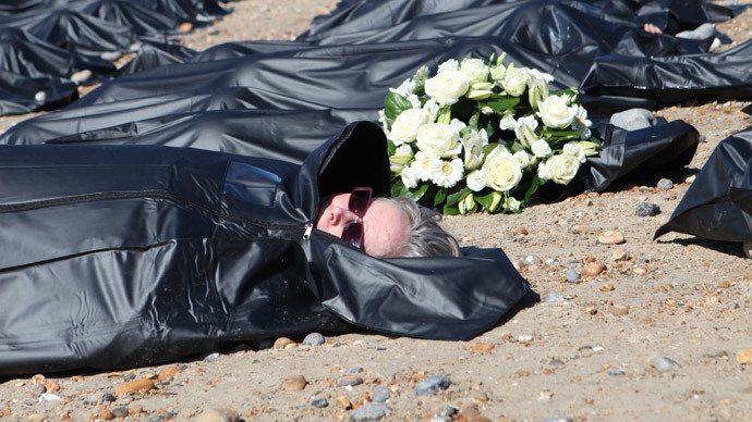 200 body bags on Brighton beach highlight scale of Mediterranean