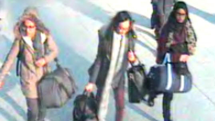 UK police compile list of girls at risk of joining ISIS