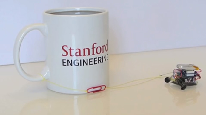 Gecko-inspired robots can lift items 100s of times their weight (VIDEO)