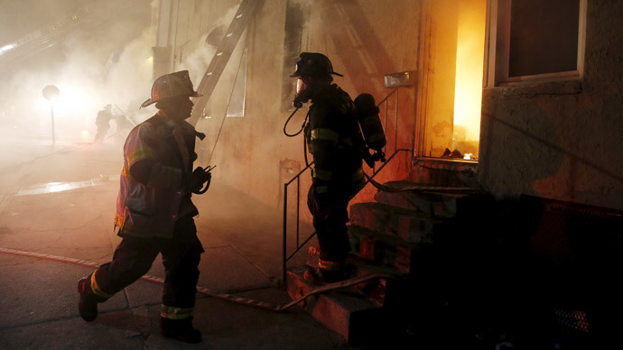 Massive blaze destroys building in Baltimore following day of riots (PHOTOS, VIDEO)