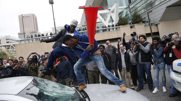 Baltimore rioter slapped with $500k bail as cops charged in Freddie Gray murder walk free