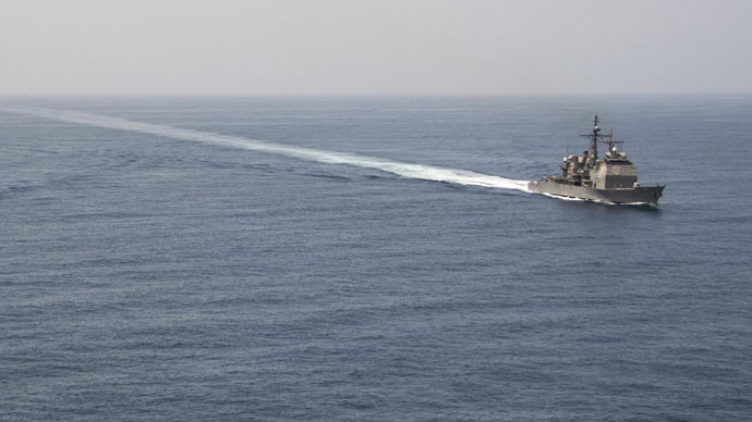 US navy starts escorting British cargo ships through Strait of Hormuz off Iran’s coast