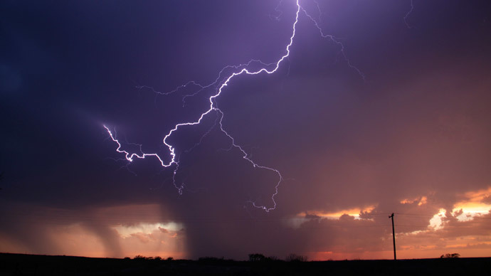 Homes damaged, airport evacuated in Oklahoma after tornadoes, floods & severe storms