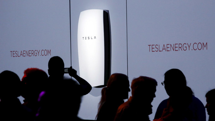 Tesla’s Powerwall battery beats expectations, likely to outpace e-cars