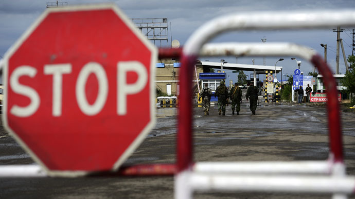 Russia digs 100 km ditch along border with south-eastern Ukraine