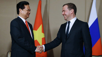 May 29, 2015. Prime Minister Dmitry Medvedev (right) during a meeting with Prime Minister of Vietnam Nguyen Tan Dung on the sidelines of the Eurasian Intergovernmental Council summit in Burabay, Kazakhstan. (RIA Novosti/Ekaterina Shtukina)