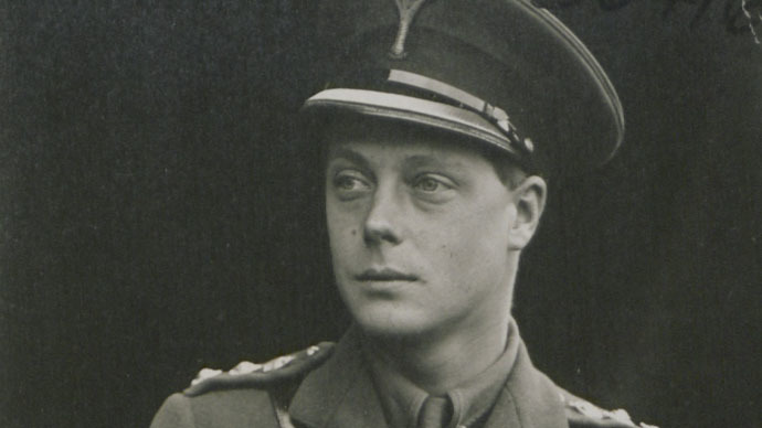 Nazi king? Fascist sympathizer Edward VIII wanted Britain bombed, historian claims