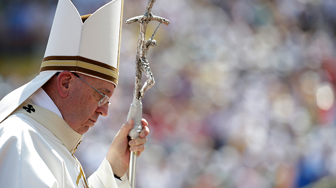 Holy deal: Vatican signs US tax evasion law to rehabilitate its scandal-marred bank