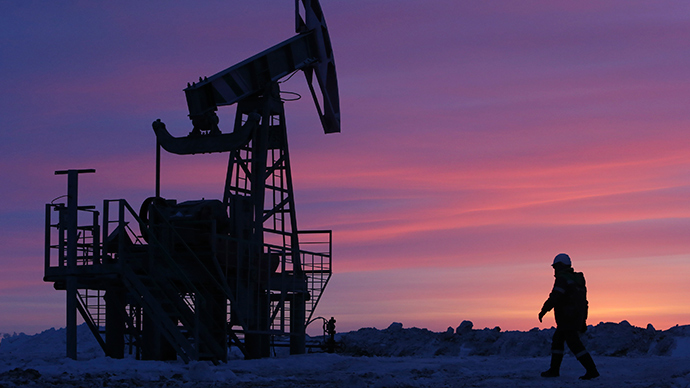 OPEC says crude oversupply to ease by the end of 2015